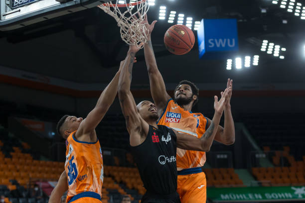 合自身发展 合自身发展